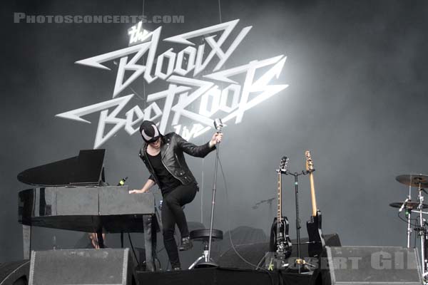 THE BLOODY BEETROOTS - 2013-08-25 - SAINT CLOUD - Domaine National - Grande Scene - 